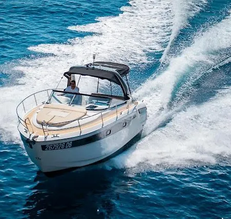 Motor Yacht Simba Komolac