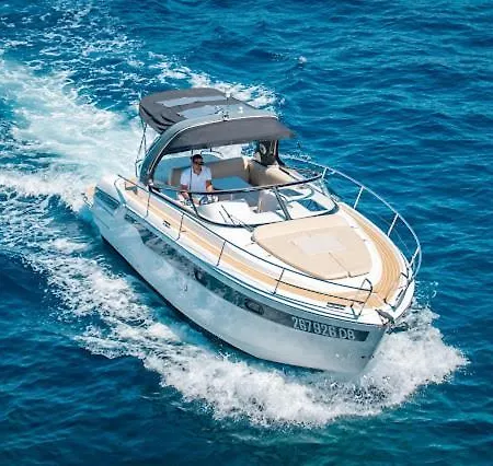 Motor Yacht Simba *
